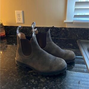 Blundstone Chelsea Boots